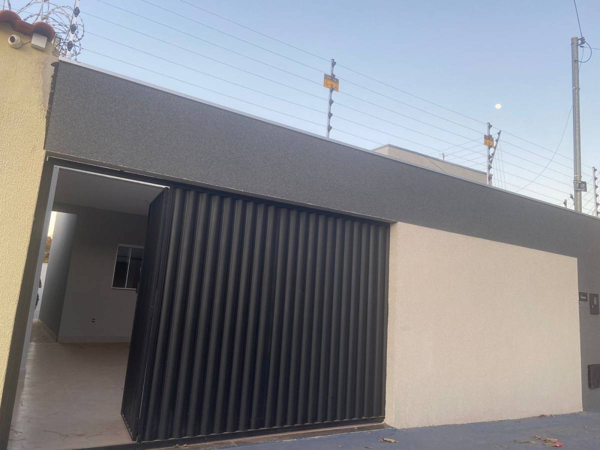 Casa à venda em Anápolis, Jibran el Hadj, com 2 quartos, 200m²